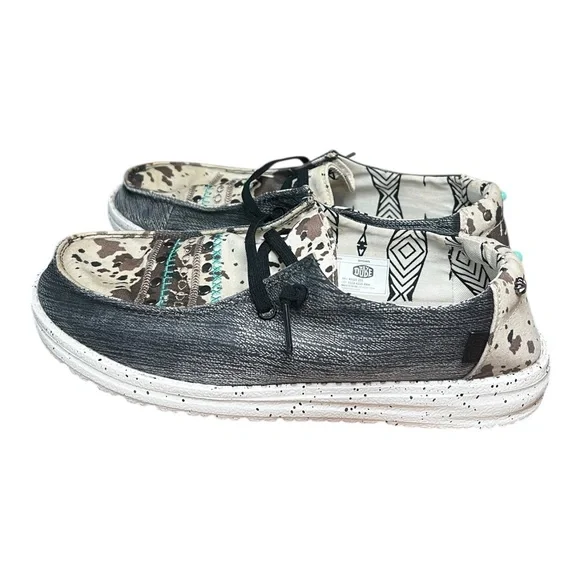 Buckle Exclusive Hey Dude Wendy Rodeo Kingman Shoes Size 8 Cow Print Turquoise - Picture 2 of 12